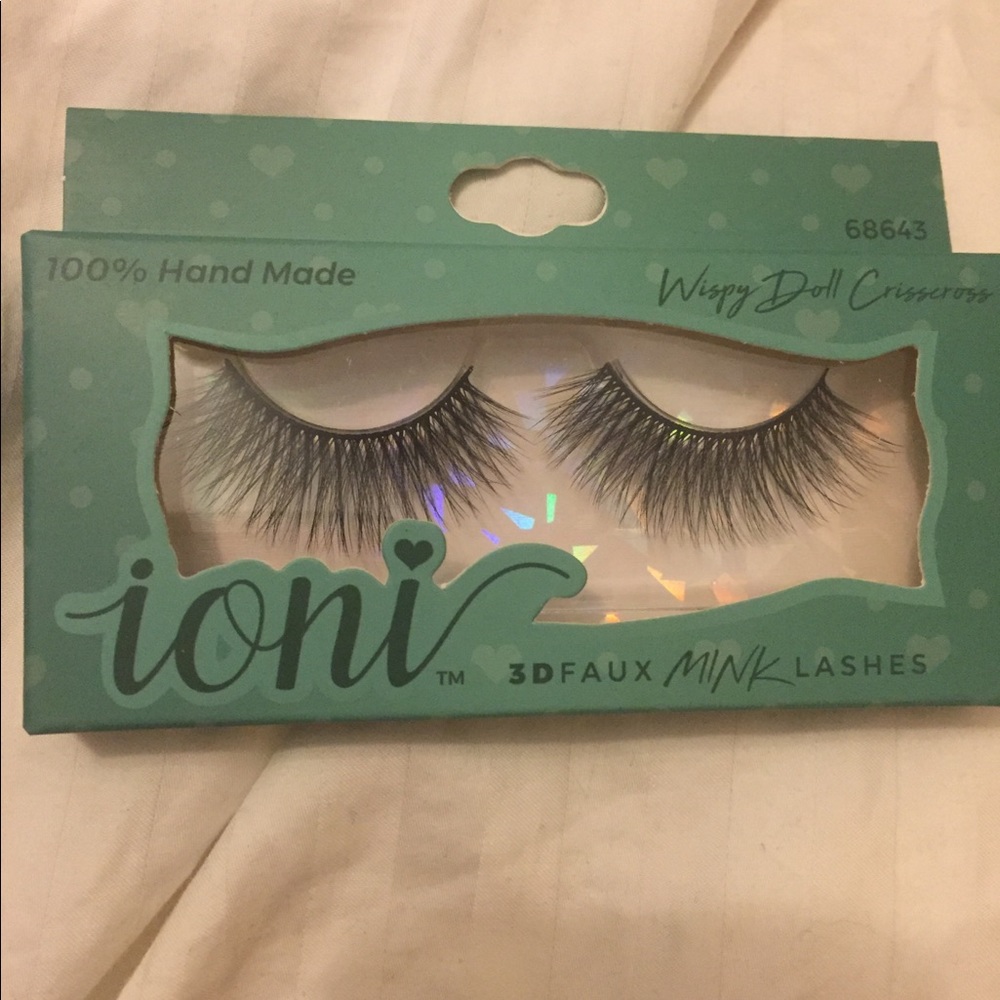 Glam Ioni fake eyelashes